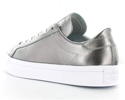 adidas original court vantage slipper silver